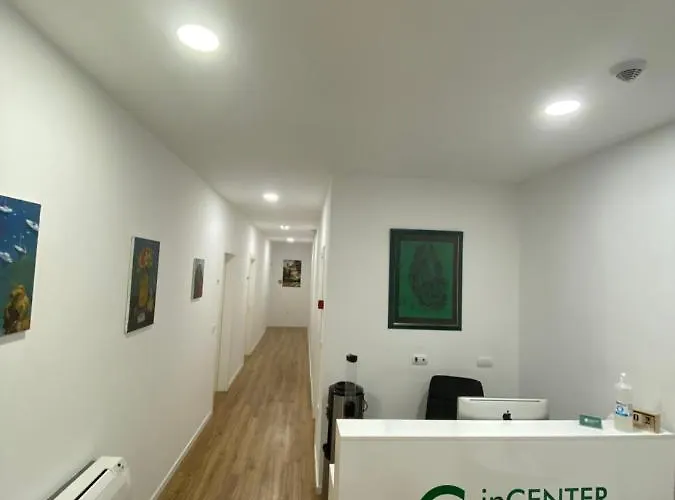 מלון In Center טיראנה