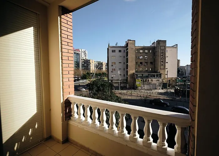 In Center 3* טיראנה