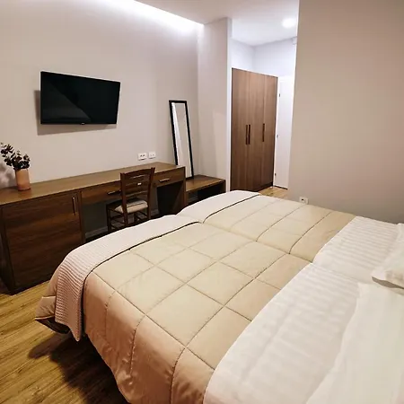 Otel In Center