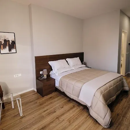 Hotel In Center 3*